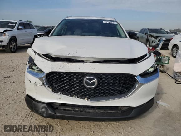 ✅ 2024 Mazda CX-30 Premium • VIN: 3MVDMBDY4RM625186 • Lot: 81981755. Listed on Copart with 7,917 mi. Free auction sales archive from the USA and detailed vehicle history report at DreamBid. Image 5.