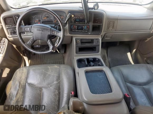 ✅ 2006 GMC Sierra 1500 SLE2 • VIN: 2GTEK13Z161255530 • Lot: 56800635. Wystawiony na Copart z przebiegiem 306 137 mil. Bezpłatny archiwum sprzedaży aukcyjnych z USA i szczegółowy raport historii pojazdu na DreamBid. Zdjęcie 8.