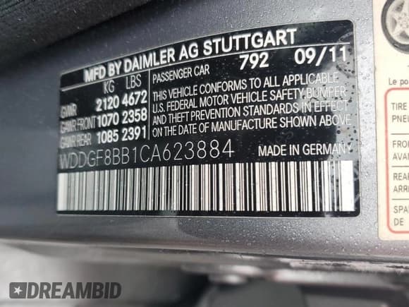 ✅ 2012 Mercedes-Benz C 300 Sport • VIN: WDDGF8BB1CA623884 • Лот: 60801935. Опубликован ранее на Copart с пробегом 146 817 миль. Бесплатный доступ к архиву аукционных продаж из США и подробный отчёт об истории автомобиля на DreamBid. Изображение 12.