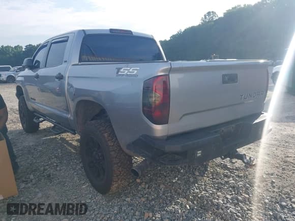 ✅ 2014 Toyota Tundra SR5 • VIN: 5TFEM5F15EX077209 • Lot: 42500939. Listed on IAAI with 173,280 mi. Free auction sales archive from the USA and detailed vehicle history report at DreamBid. Image 3.
