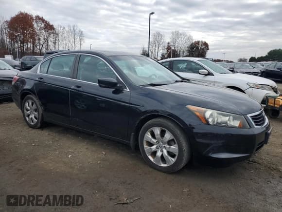 ✅ 2008 Honda Accord EX • VIN: 1HGCP26718A043987 • Лот: 92408435. Опубликован ранее на Copart с пробегом 147 155 миль. Бесплатный доступ к архиву аукционных продаж из США и подробный отчёт об истории автомобиля на DreamBid. Изображение 4.