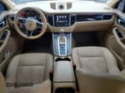 ✅ 2017 Porsche Macan • VIN: WP1AA2A57HLB08437 • Лот: 82585355. Опубликован ранее на Copart с пробегом 91 622 миль. Бесплатный доступ к архиву аукционных продаж из США и подробный отчёт об истории автомобиля на DreamBid. Изображение 8.