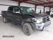 ✅ 2015 Toyota Tacoma • VIN: 3TMLU4EN6FM198795 • Lot: 41612057. Listed on IAAI with 103,001 mi. Free auction sales archive from the USA and detailed vehicle history report at DreamBid. Image 1.