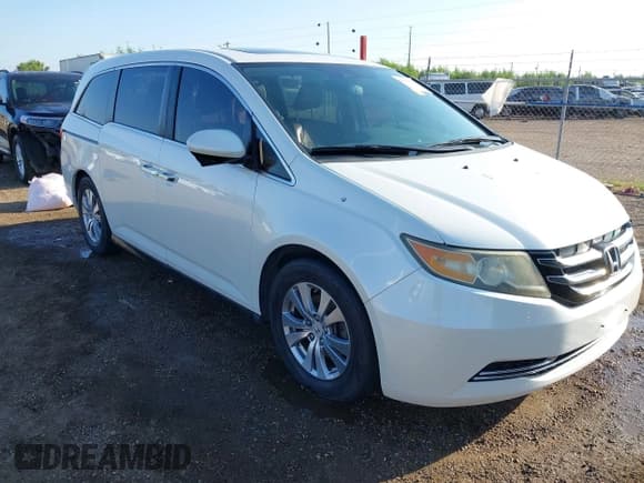 ✅ 2014 Honda Odyssey EX-L • VIN: 5FNRL5H66EB071412 • Lot: 43559911. Wystawiony na IAAI z przebiegiem 141 329 mil. Bezpłatny archiwum sprzedaży aukcyjnych z USA i szczegółowy raport historii pojazdu na DreamBid. Zdjęcie 1.