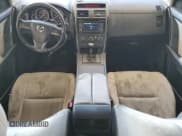 ✅ 2015 Mazda CX-9 Sport • VIN: JM3TB2BA5F0454799 • Lot: 90526785. Wystawiony na Copart z przebiegiem 91 044 mil. Bezpłatny archiwum sprzedaży aukcyjnych z USA i szczegółowy raport historii pojazdu na DreamBid. Zdjęcie 8.