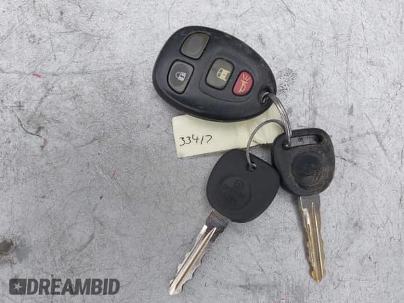 ✅ 2013 Chevrolet Express Cargo • VIN: 1GCWGFCAXD1140635 • Lot: 43410975. Listed on IAAI with 185,343 mi. Free auction sales archive from the USA and detailed vehicle history report at DreamBid. Image 11.