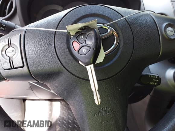 ✅ 2011 Toyota RAV4 Sport • VIN: JTMRK4DV2B5100377 • Lot: 43239321. Listed on IAAI with 246,216 mi. Free auction sales archive from the USA and detailed vehicle history report at DreamBid. Image 11.