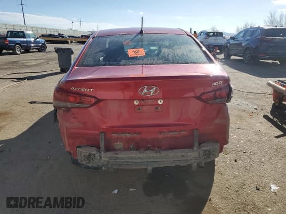 ✅ 2019 Hyundai Accent SE • VIN: 3KPC24A31KE085268 • Лот: 51868125. Опубликован ранее на Copart с пробегом 74 758 миль. Бесплатный доступ к архиву аукционных продаж из США и подробный отчёт об истории автомобиля на DreamBid. Изображение 6.