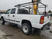 ✅ 2002 Chevrolet Silverado 2500HD LT • VIN: 1GCHK23102F122919 • Лот: 48005615. Опубликован ранее на Copart с пробегом Не указан. Бесплатный доступ к архиву аукционных продаж из США и подробный отчёт об истории автомобиля на DreamBid. Изображение 2.