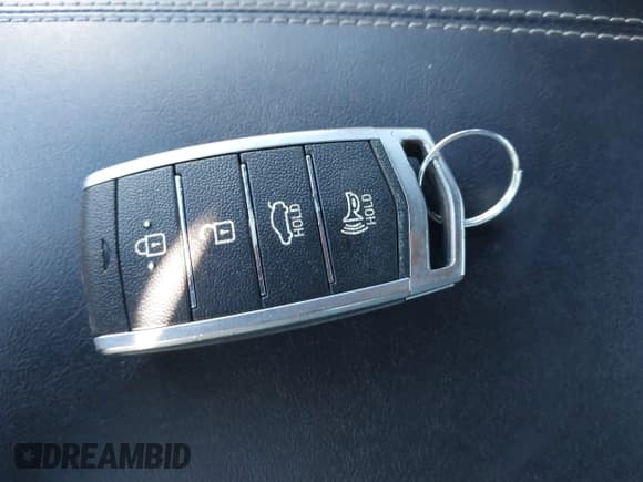 ✅ 2019 Genesis G70 Advanced • VIN: KMTG44LA6KU026842 • Lot: 41287135. Listed on IAAI with 124,608 mi. Free auction sales archive from the USA and detailed vehicle history report at DreamBid. Image 11.