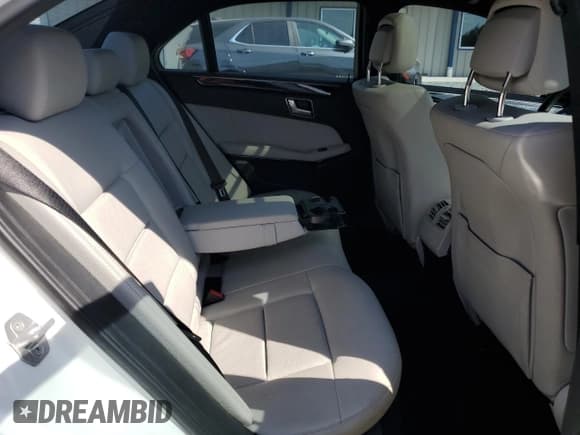✅ 2013 Mercedes-Benz E 350 Sport • VIN: WDDHF8JBXDA696260 • Lot: 81714585. Listed on Copart with 118,495 mi. Free auction sales archive from the USA and detailed vehicle history report at DreamBid. Image 10.