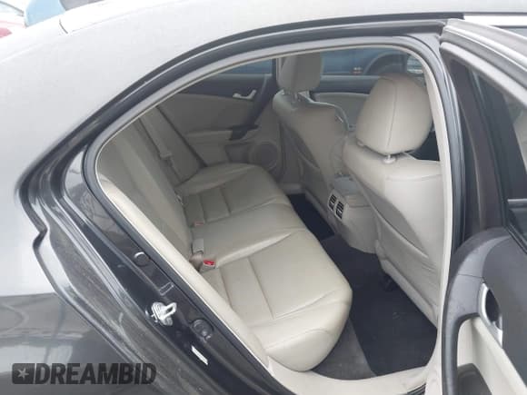 ✅ 2011 Acura TSX • VIN: JH4CU2F6XBC009166 • Lot: 42288251. Listed on IAAI with 195,470 mi. Free auction sales archive from the USA and detailed vehicle history report at DreamBid. Image 8.