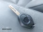 ✅ 2005 BMW 3 Series 330xi • VIN: WBAEW53405PN37317 • Lot: 42544009. Listed on IAAI with 111,964 mi. Free auction sales archive from the USA and detailed vehicle history report at DreamBid. Image 11.