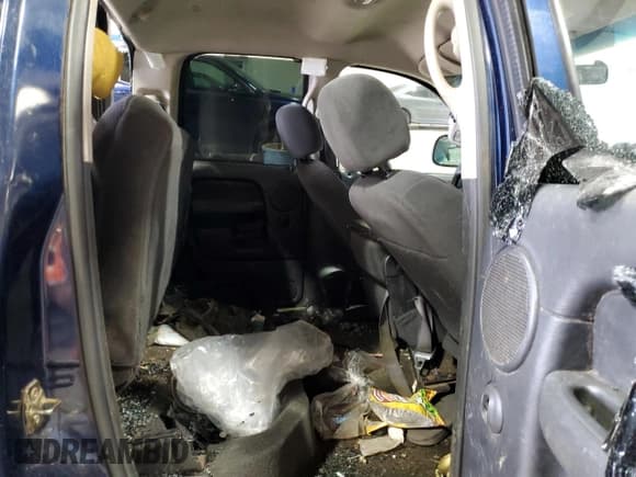 ✅ 2005 Dodge 1500 SLT • VIN: 1D7HU18N65J577765 • Лот: 73343844. Опубликован ранее на Copart с пробегом 253 742 миль. Бесплатный доступ к архиву аукционных продаж из США и подробный отчёт об истории автомобиля на DreamBid. Изображение 10.