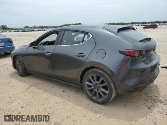 ✅ 2021 Mazda 3 Select • VIN: JM1BPAKL9M1301934 • Lot: 53583805. Listed on Copart with 28,511 mi. Free auction sales archive from the USA and detailed vehicle history report at DreamBid. Image 2.