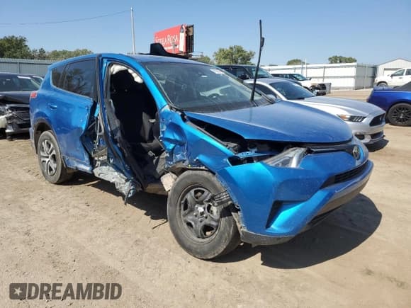 ✅ 2017 Toyota RAV4 LE • VIN: JTMBFREV4HJ716759 • Lot: 81968245. Listed on Copart with Not provided. Free auction sales archive from the USA and detailed vehicle history report at DreamBid. Image 4.