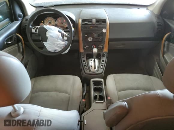 ✅ 2007 Saturn VUE I4 • VIN: 5GZCZ33D47S877204 • Lot: 49153545. Wystawiony na Copart z przebiegiem 154 365 mil. Bezpłatny archiwum sprzedaży aukcyjnych z USA i szczegółowy raport historii pojazdu na DreamBid. Zdjęcie 8.