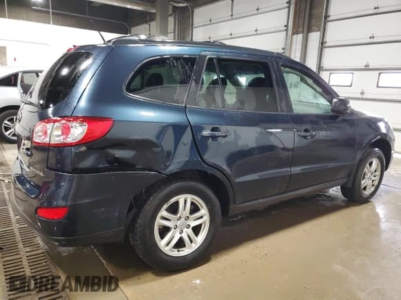 ✅ 2011 Hyundai Santa Fe GLS • VIN: 5XYZG3AB8BG085316 • Lot: 68120824. Listed on Copart with 105,324 mi. Free auction sales archive from the USA and detailed vehicle history report at DreamBid. Image 3.