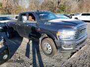 ✅ 2019 Ram 3500 Longhorn • VIN: 3C63RRKL5KG691918 • Lot: 90821595. Wystawiony na Copart z przebiegiem Nie podano. Bezpłatny archiwum sprzedaży aukcyjnych z USA i szczegółowy raport historii pojazdu na DreamBid. Zdjęcie 4.