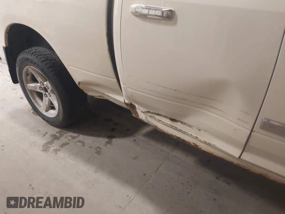 ✅ 2010 Dodge 1500 TRX • VIN: 1D7RV1GT8AS226944 • Lot: 42292091. Wystawiony na IAAI z przebiegiem 179 225 mil. Bezpłatny archiwum sprzedaży aukcyjnych z USA i szczegółowy raport historii pojazdu na DreamBid. Zdjęcie 20.