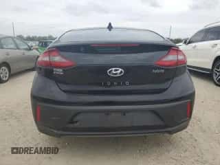 2017 Hyundai Ioniq SEL с VIN KMHC75LC6HU018983, выставлен на аукционе Copart как лот 79700194 с пробегом 87 137 миль миль и Списание • Salvage title. История ставок и продаж доступна на DreamBid. Изображение 6.