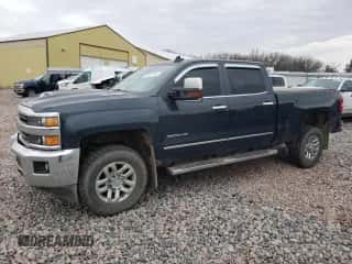 2018 Chevrolet Silverado 3500HD LTZ с VIN 1GC4K0CY0JF136639, выставлен на аукционе Copart как лот 79221164 с пробегом 124 871 миль миль и Списание • Salvage title. История ставок и продаж доступна на DreamBid. Изображение 1.