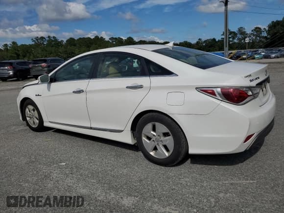 ✅ 2011 Hyundai Sonata Hybrid • VIN: KMHEC4A4XBA017922 • Lot: 70760894. Listed on Copart with 158,093 mi. Free auction sales archive from the USA and detailed vehicle history report at DreamBid. Image 2.