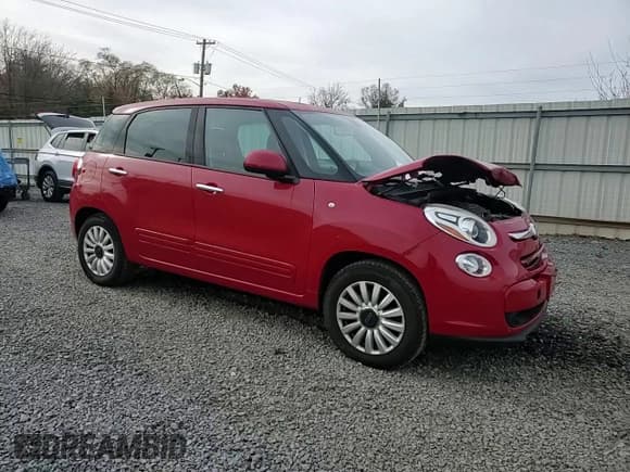 ✅ 2014 FIAT 500L Easy • VIN: ZFBCFABH1EZ028545 • Lot: 91907865. Listed on Copart with 121,530 mi. Free auction sales archive from the USA and detailed vehicle history report at DreamBid. Image 14.