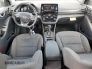 ✅ 2022 Hyundai Ioniq SE • VIN: KMHC75LC5NU282840 • Lot: 53743165. Wystawiony na Copart z przebiegiem 56 030 mil. Bezpłatny archiwum sprzedaży aukcyjnych z USA i szczegółowy raport historii pojazdu na DreamBid. Zdjęcie 8.