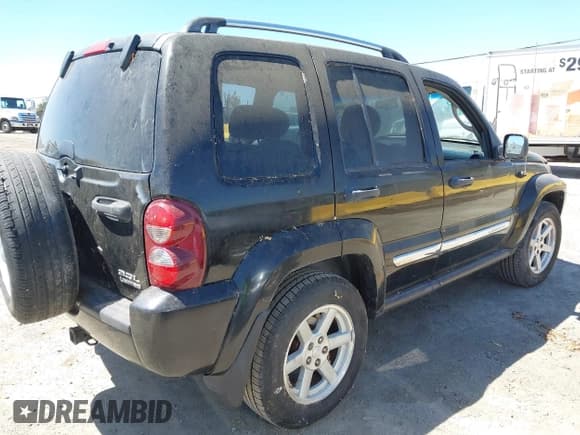 ✅ 2005 Jeep Liberty Limited • VIN: 1J4GK58K25W539875 • Lot: 42917245. Listed on IAAI with 270,276 mi. Free auction sales archive from the USA and detailed vehicle history report at DreamBid. Image 4.