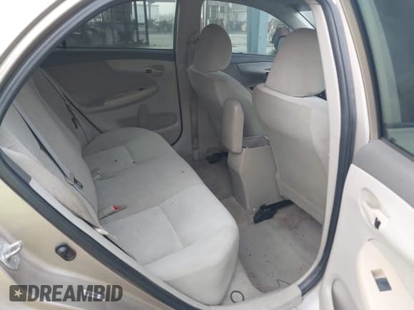 ✅ 2009 Toyota Corolla LE • VIN: 1NXBU40E99Z020989 • Lot: 43728473. Listed on IAAI with 228,636 mi. Free auction sales archive from the USA and detailed vehicle history report at DreamBid. Image 8.