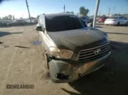 ✅ 2010 Toyota Highlander • VIN: 5TDZK3EHXAS004931 • Lot: 92054095. Listed on Copart with 224,945 mi. Free auction sales archive from the USA and detailed vehicle history report at DreamBid. Image 14.