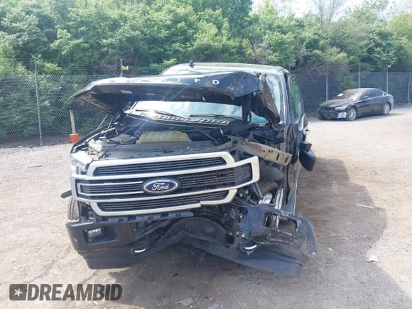 ✅ 2019 Ford F-150 Limited • VIN: 1FTEW1EG6KFC94908 • Lot: 42169889. Listed on IAAI with 55,009 mi. Free auction sales archive from the USA and detailed vehicle history report at DreamBid. Image 19.