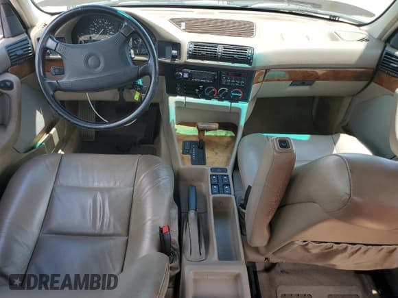 ✅ 1993 BMW 5 Series • VIN: WBAHD6314PBJ92212 • Лот: 66155075. Опубликован ранее на Copart с пробегом 263 715 миль. Бесплатный доступ к архиву аукционных продаж из США и подробный отчёт об истории автомобиля на DreamBid. Изображение 8.