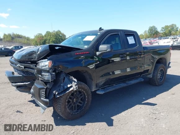 ✅ 2019 Chevrolet Silverado 1500 RST • VIN: 1GCRYEED0KZ365365 • Lot: 43261924. Wystawiony na IAAI z przebiegiem 70 192 mil. Bezpłatny archiwum sprzedaży aukcyjnych z USA i szczegółowy raport historii pojazdu na DreamBid. Zdjęcie 17.