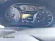 2017 Chevrolet Malibu LT z VIN 1G1ZE5ST9HF249072, wystawiony jako IAAI lot #43228449 z przebiegiem 127 642 mil mil oraz . Historia ofert i sprzedaży dostępna na DreamBid. Obrazek 7.