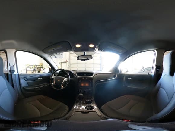 ✅ 2015 Chevrolet Traverse LT • VIN: 1GNKVGKD6FJ346728 • Lot: 43429240. Wystawiony na IAAI z przebiegiem 183 083 mil. Bezpłatny archiwum sprzedaży aukcyjnych z USA i szczegółowy raport historii pojazdu na DreamBid. Zdjęcie 18.