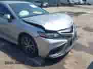 2023 Toyota Camry SE с VIN 4T1G11BK1PU098308, выставлен на аукционе IAAI как лот 42647397 с пробегом 78 799 миль миль и . История ставок и продаж доступна на DreamBid. Изображение 18.
