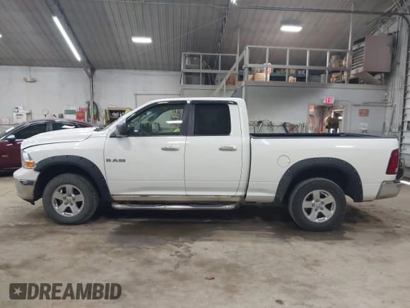 ✅ 2009 Dodge 1500 TRX • VIN: 1D3HV18P29S803669 • Lot: 42745881. Wystawiony na IAAI z przebiegiem 162 365 mil. Bezpłatny archiwum sprzedaży aukcyjnych z USA i szczegółowy raport historii pojazdu na DreamBid. Zdjęcie 14.