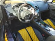 ✅ 2009 Aston Martin Vantage • VIN: SCFBF04C79GD12188 • Lot: 87624085. Wystawiony na Copart z przebiegiem 29 580 mil. Bezpłatny archiwum sprzedaży aukcyjnych z USA i szczegółowy raport historii pojazdu na DreamBid. Zdjęcie 8.