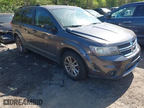 ✅ 2017 Dodge Journey SXT • VIN: 3C4PDDBG4HT555004 • Lot: 42007689. Wystawiony na IAAI z przebiegiem 190 367 mil. Bezpłatny archiwum sprzedaży aukcyjnych z USA i szczegółowy raport historii pojazdu na DreamBid. Zdjęcie 1.