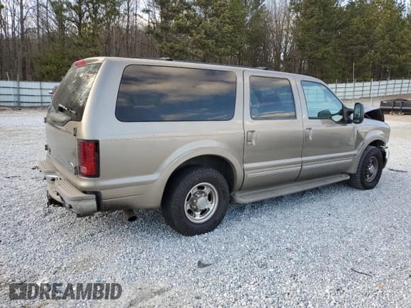 ✅ 2002 Ford Excursion Limited • VIN: 1FMNU42F02EB16576 • Лот: 88296365. Опубликован ранее на Copart с пробегом Не указан. Бесплатный доступ к архиву аукционных продаж из США и подробный отчёт об истории автомобиля на DreamBid. Изображение 3.