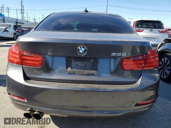 ✅ 2013 BMW 3 Series 328i • VIN: WBA3A5C58DF602806 • Lot: 82624635. Listed on Copart with 127,182 mi. Free auction sales archive from the USA and detailed vehicle history report at DreamBid. Image 6.