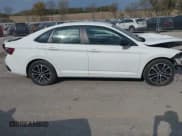 ✅ 2024 Volkswagen Jetta Sport • VIN: 3VWBM7BU0RM050006 • Лот: 43464571. Опубликован ранее на IAAI с пробегом 32 345 миль. Бесплатный доступ к архиву аукционных продаж из США и подробный отчёт об истории автомобиля на DreamBid. Изображение 13.