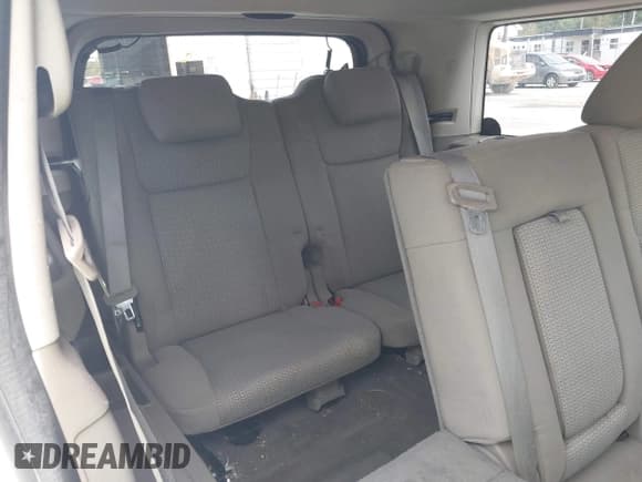 ✅ 2007 Jeep Commander Sport • VIN: 1J8HG48K57C632828 • Lot: 43207553. Wystawiony na IAAI z przebiegiem 169 988 mil. Bezpłatny archiwum sprzedaży aukcyjnych z USA i szczegółowy raport historii pojazdu na DreamBid. Zdjęcie 8.