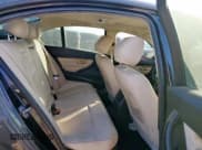 ✅ 2015 BMW 3 Series 328i • VIN: WBA3A5C52FF608409 • Lot: 93168885. Wystawiony na Copart z przebiegiem 112 047 mil. Bezpłatny archiwum sprzedaży aukcyjnych z USA i szczegółowy raport historii pojazdu na DreamBid. Zdjęcie 10.