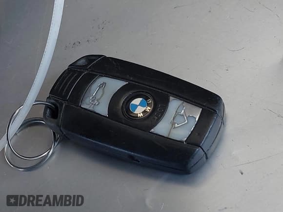 ✅ 2009 BMW 3 Series 328i • VIN: WBAPH57539NL79255 • Lot: 42808808. Listed on IAAI with 147,688 mi. Free auction sales archive from the USA and detailed vehicle history report at DreamBid. Image 11.