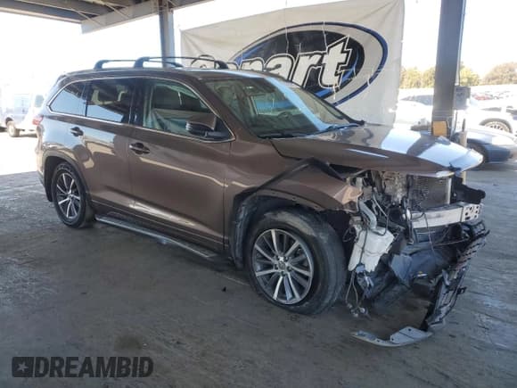 ✅ 2018 Toyota Highlander SE • VIN: 5TDJZRFH1JS827242 • Lot: 80893815. Wystawiony na Copart z przebiegiem 79 321 mil. Bezpłatny archiwum sprzedaży aukcyjnych z USA i szczegółowy raport historii pojazdu na DreamBid. Zdjęcie 4.