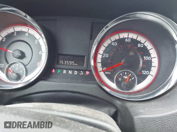 ✅ 2019 Dodge Grand Caravan SE • VIN: 2C4RDGBG8KR501306 • Lot: 43150729. Wystawiony na IAAI z przebiegiem 153 595 mil. Bezpłatny archiwum sprzedaży aukcyjnych z USA i szczegółowy raport historii pojazdu na DreamBid. Zdjęcie 7.