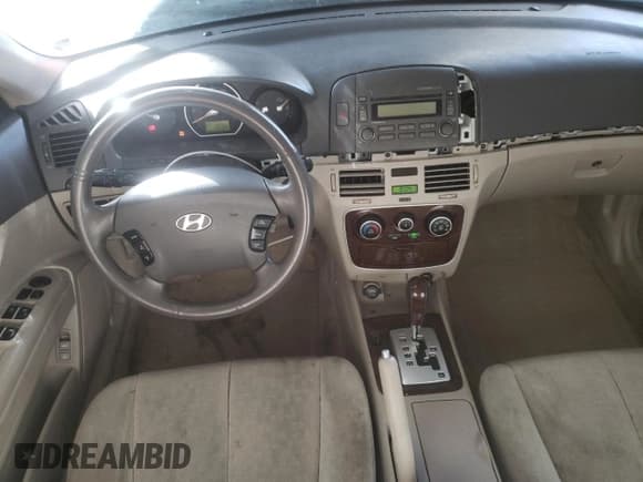 ✅ 2007 Hyundai Sonata SE • VIN: 5NPEU46F97H231618 • Лот: 42348385. Опубликован ранее на Copart с пробегом 146 397 миль. Бесплатный доступ к архиву аукционных продаж из США и подробный отчёт об истории автомобиля на DreamBid. Изображение 8.